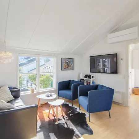 Tyyne - 5m From The Sea By Interhome *